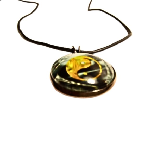 Yin Yang Fire Element Necklace - Picture 3 of 4